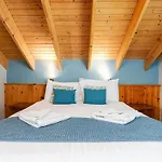 Keldy Forest - Forest Holidays منتزه العطل *