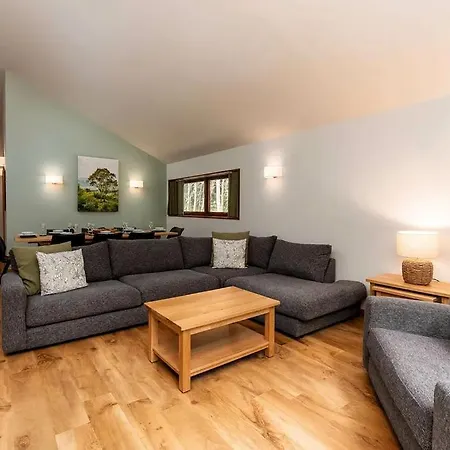 Keldy Forest - Forest Holidays *