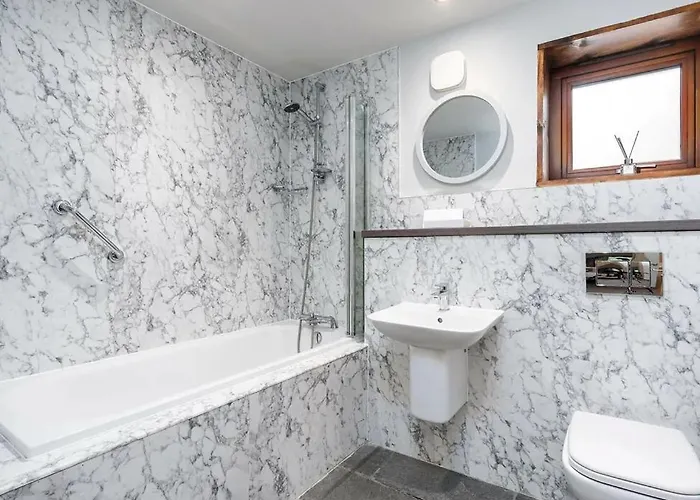 Keldy Forest - Forest Holidays * Pickering