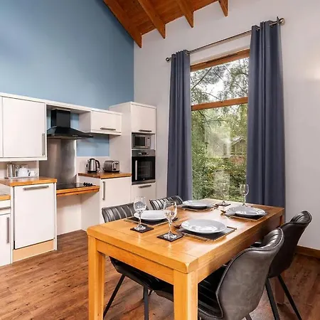 Keldy Forest - Forest Holidays פארק נופש